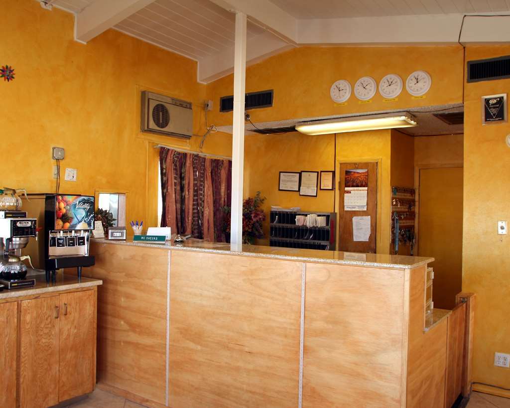 Economy Inn Gallup Interior photo